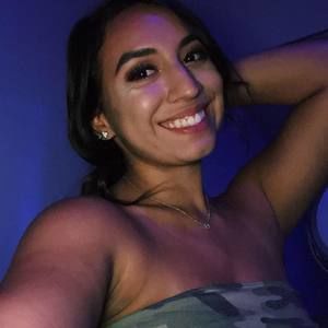 Meet your Posher, Isaya